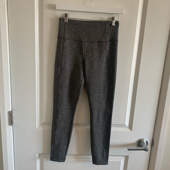 Athleta Delancey Herringbone Tight  Size Extra Small - Picture 10 of 14